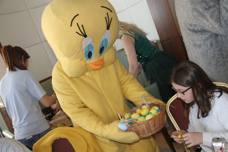 Easter at Mondo